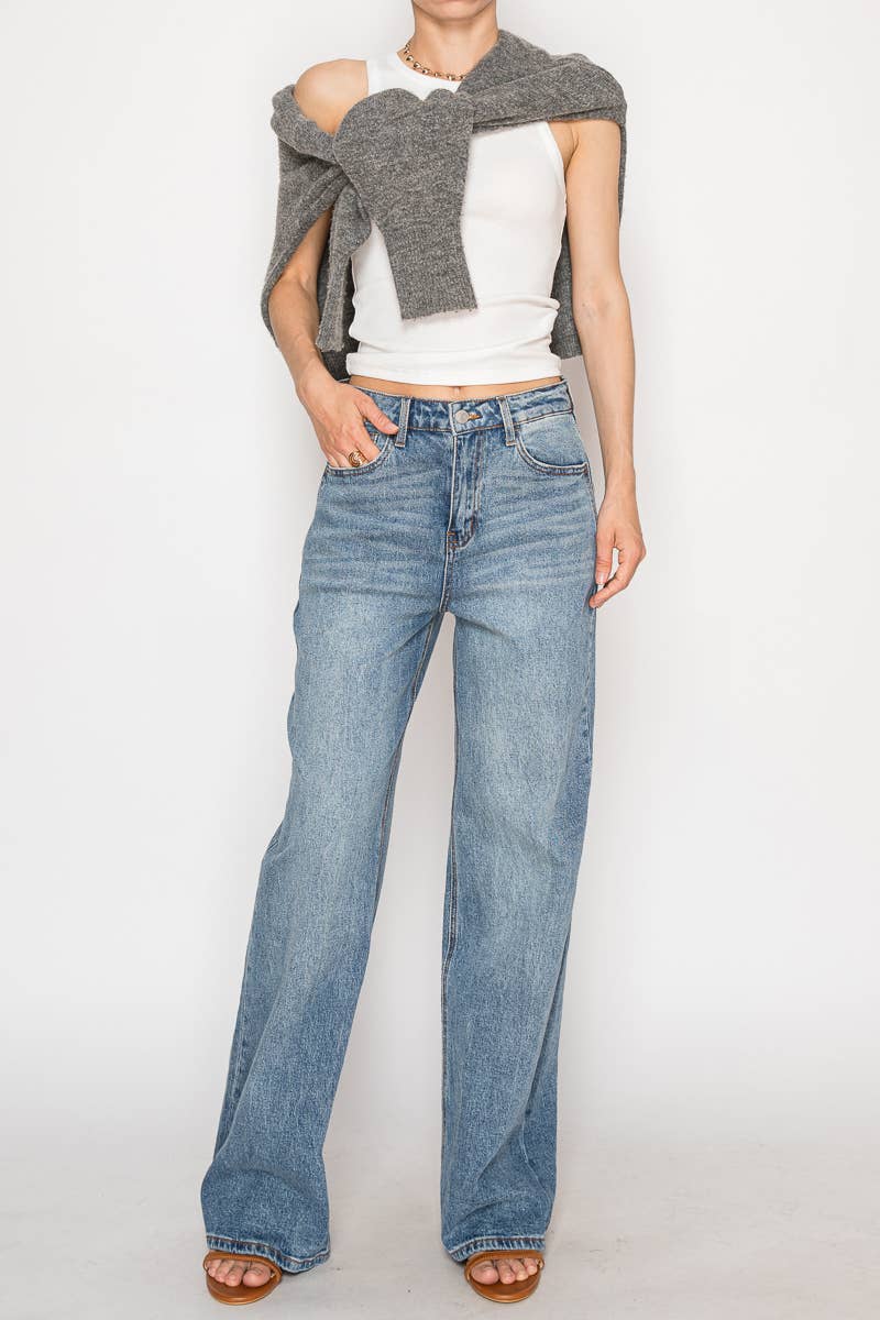90's Straight Jeans