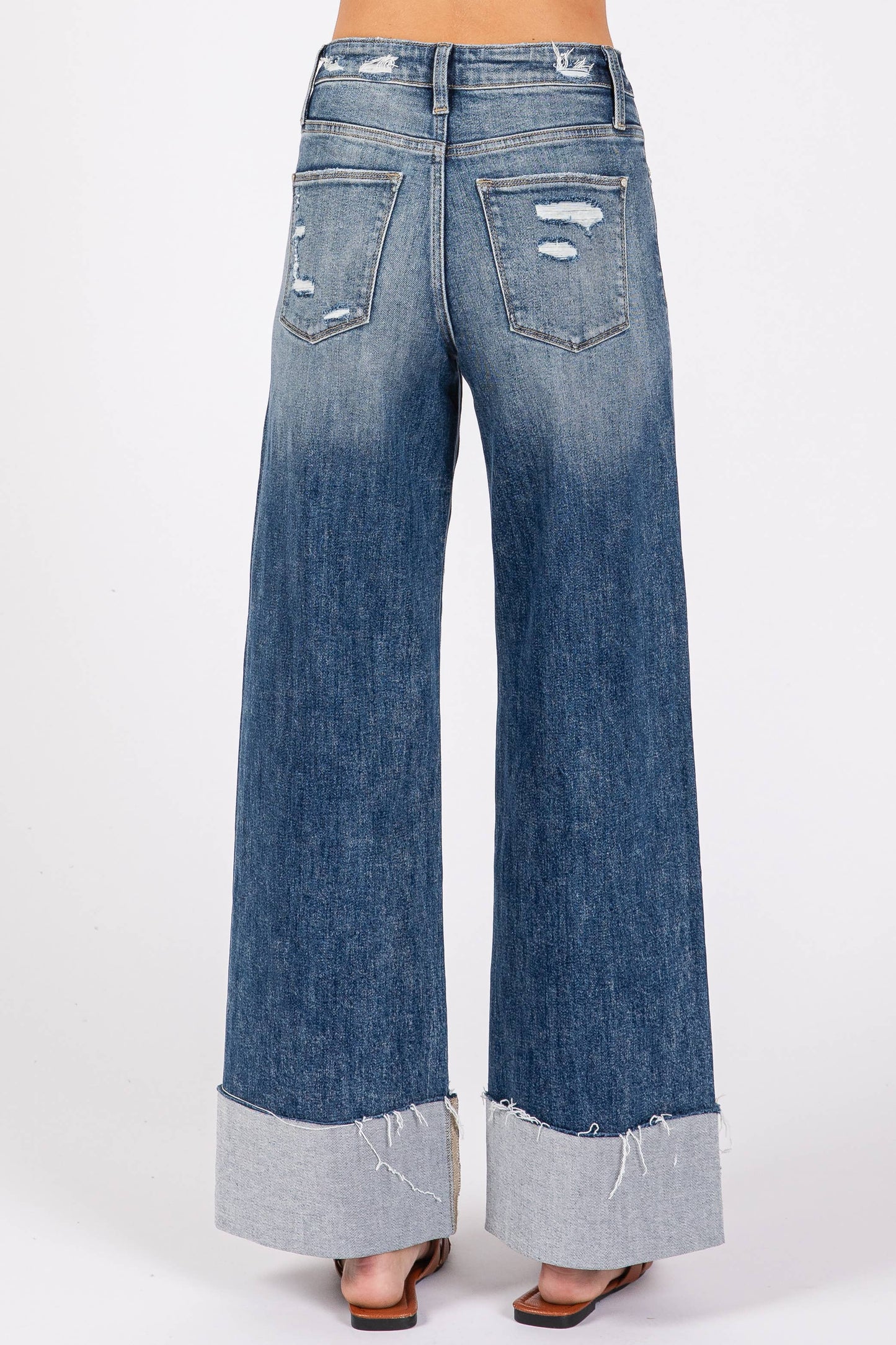 CUFFED HEM JEANS