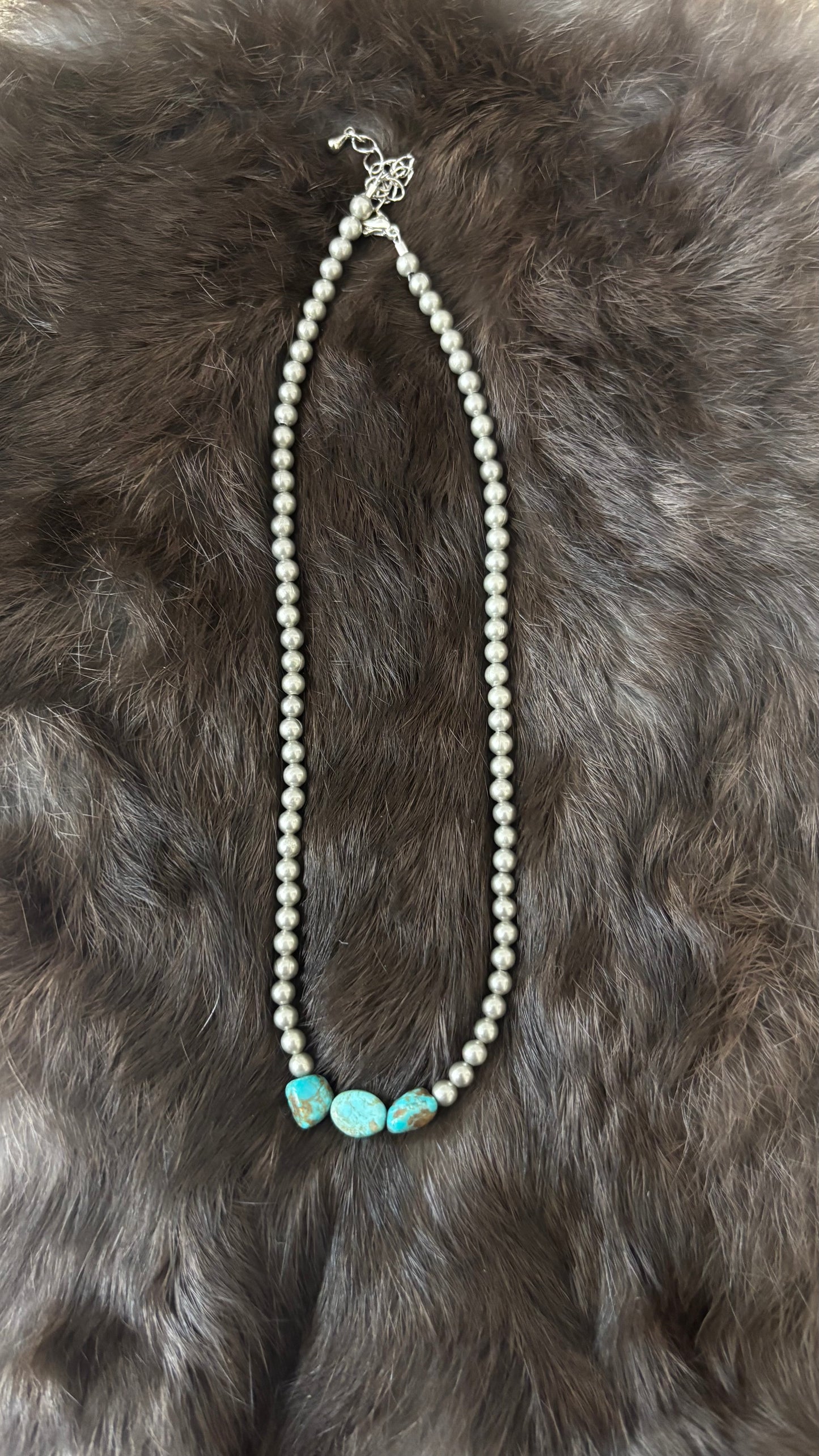 Turquoise pearls