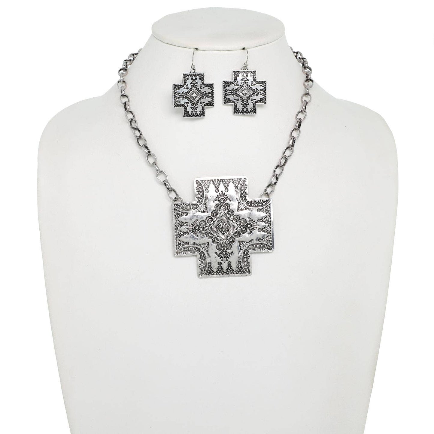 Large Cross Concho Pendant Chain Necklace Set