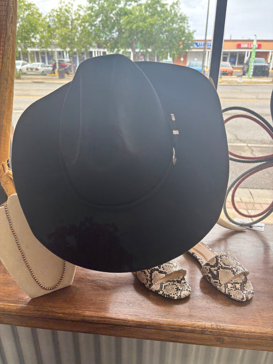 Black Felt Cowboy Hat