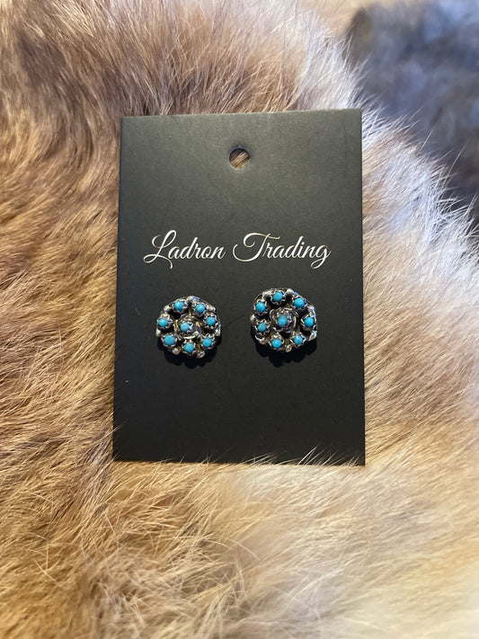 Small cluster stud earrings