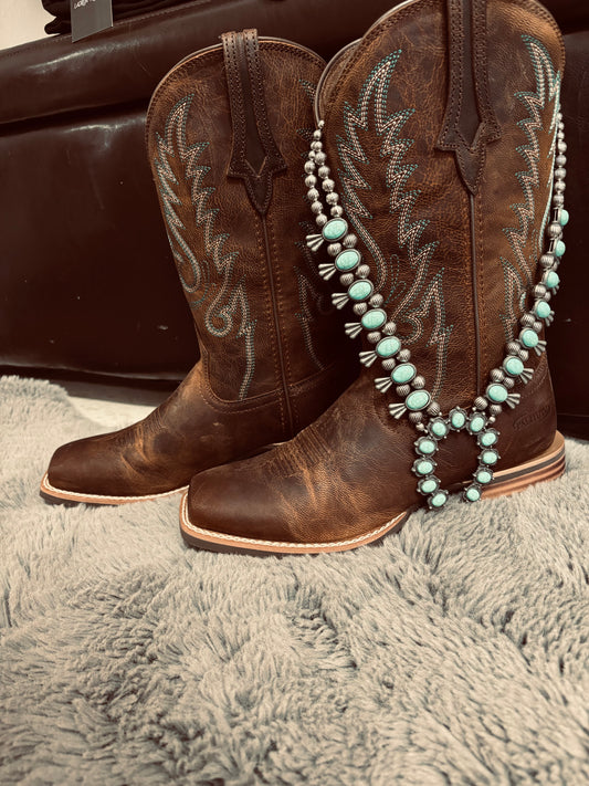 Woman Brown turquoise Stitched Boots