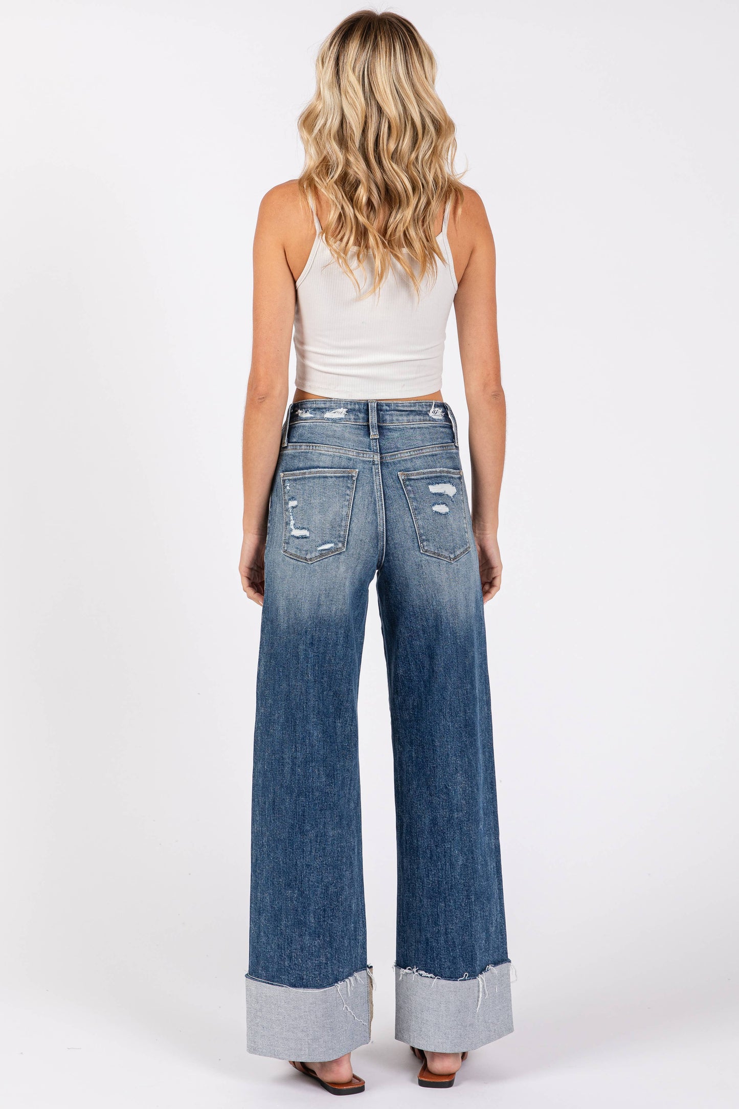 CUFFED HEM JEANS