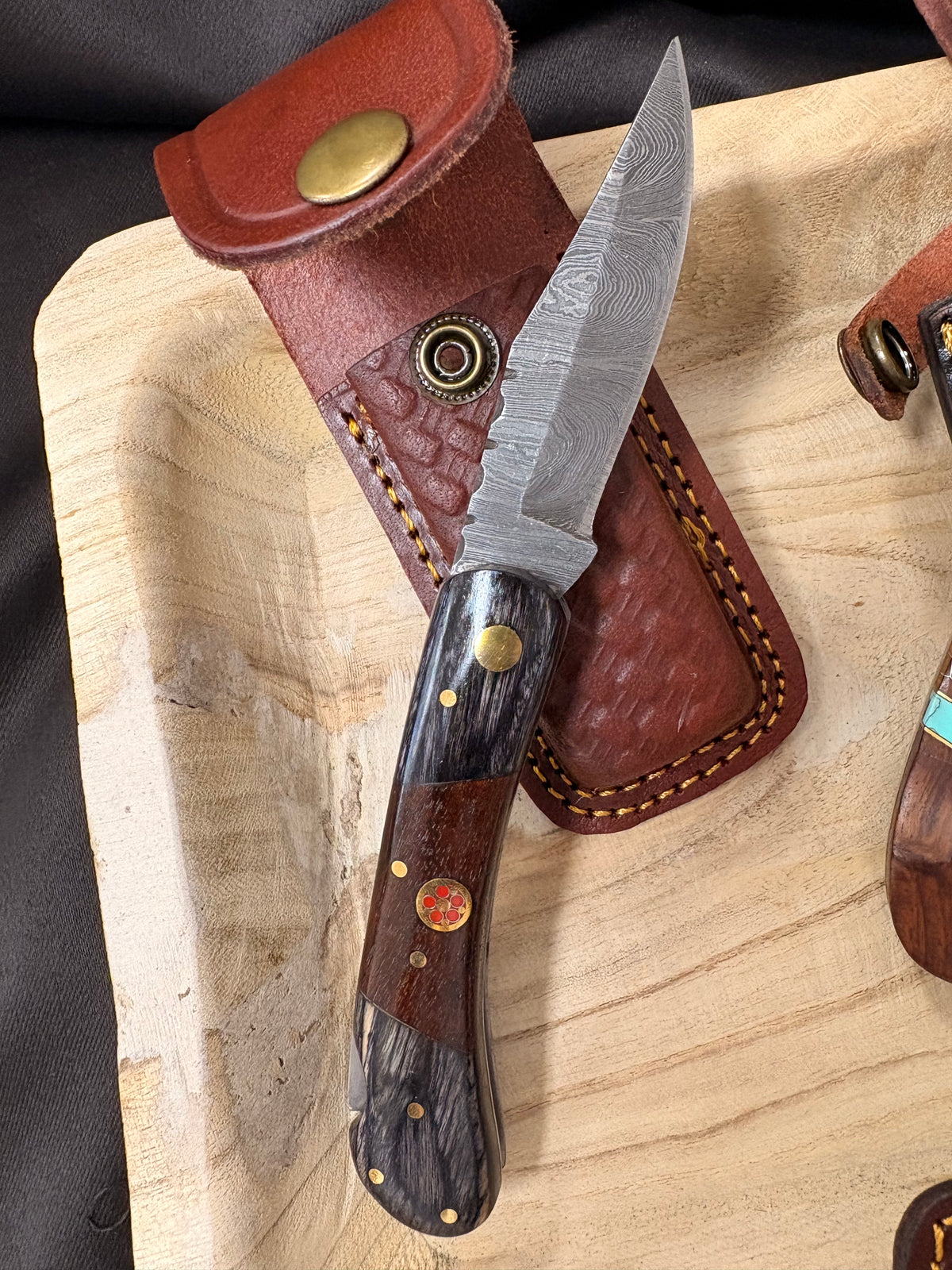 Damascus Steel Pocket Knife
