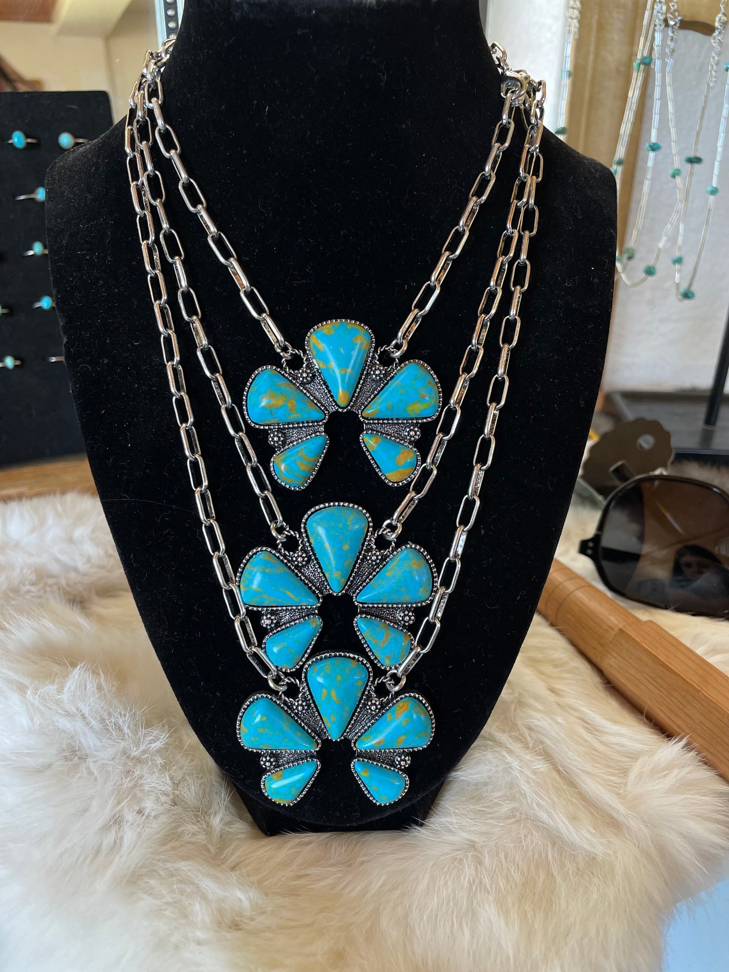 Shine bright necklace