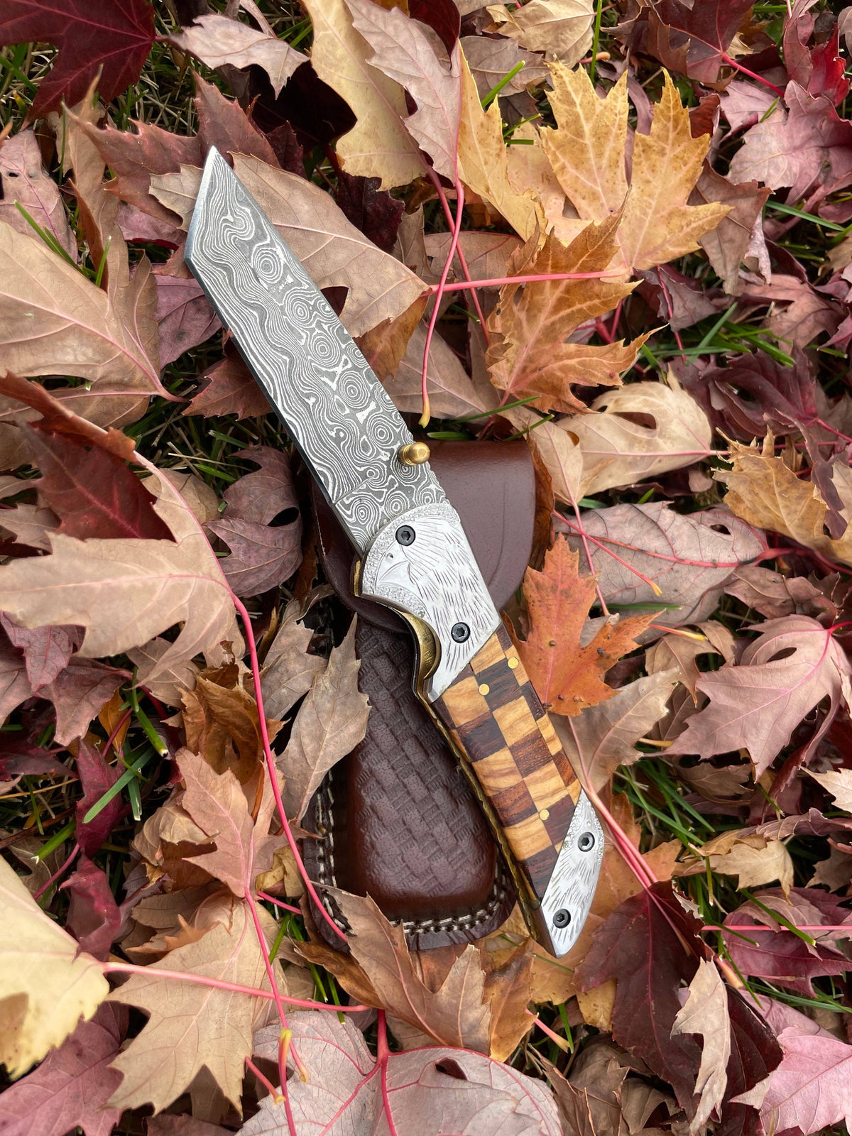 Damascus Engraved Checkered Pocket Knife