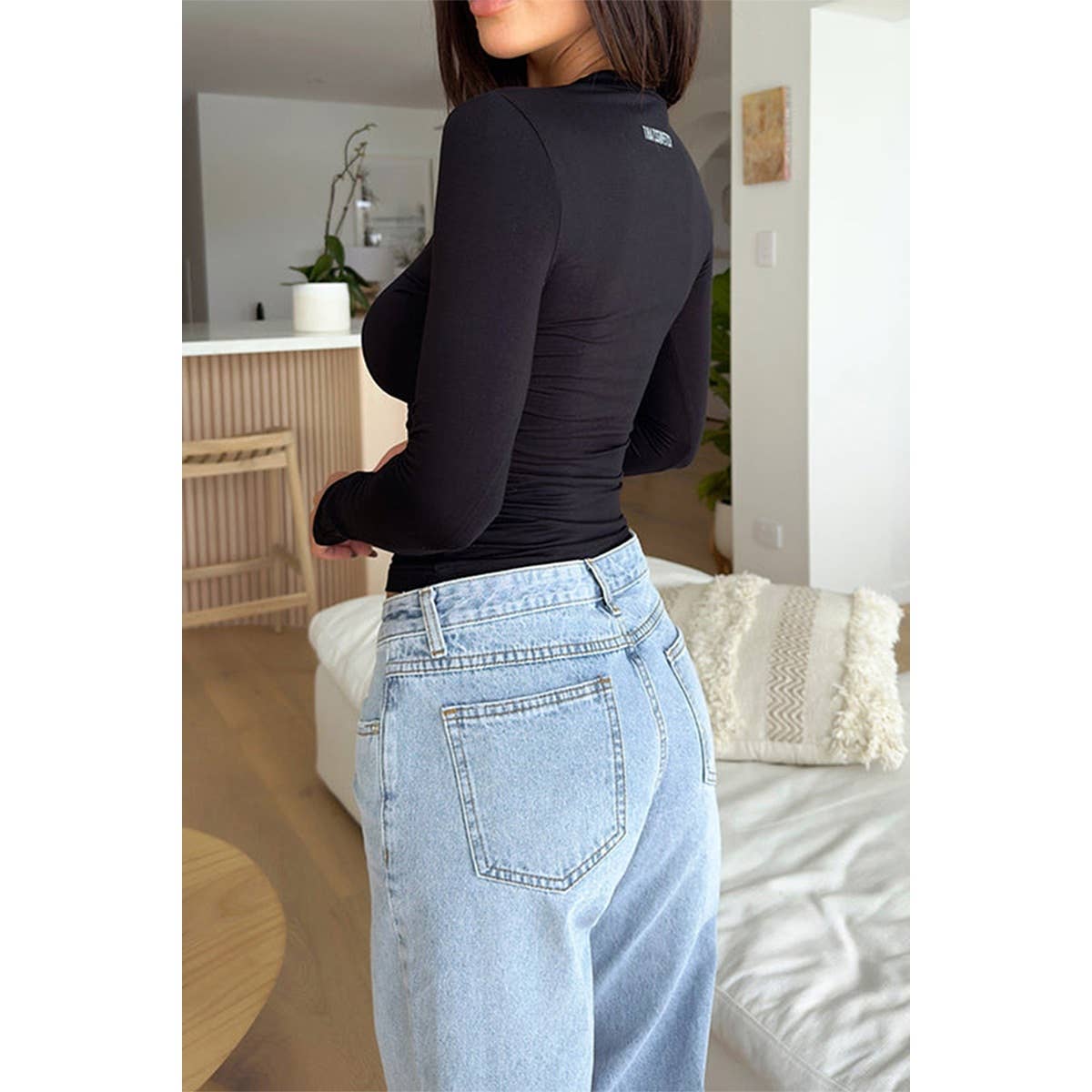 Solid long sleeve