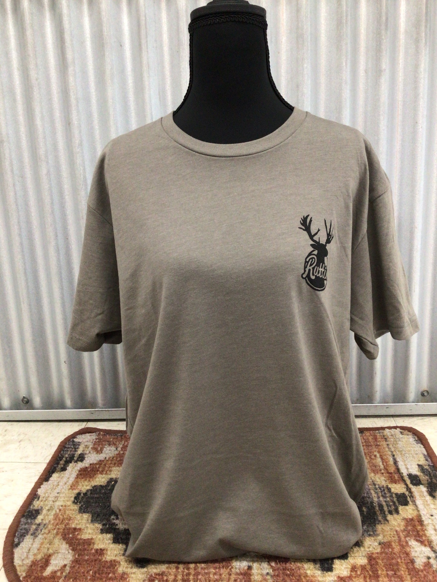 Ruttin deer Men’s T-shirt
