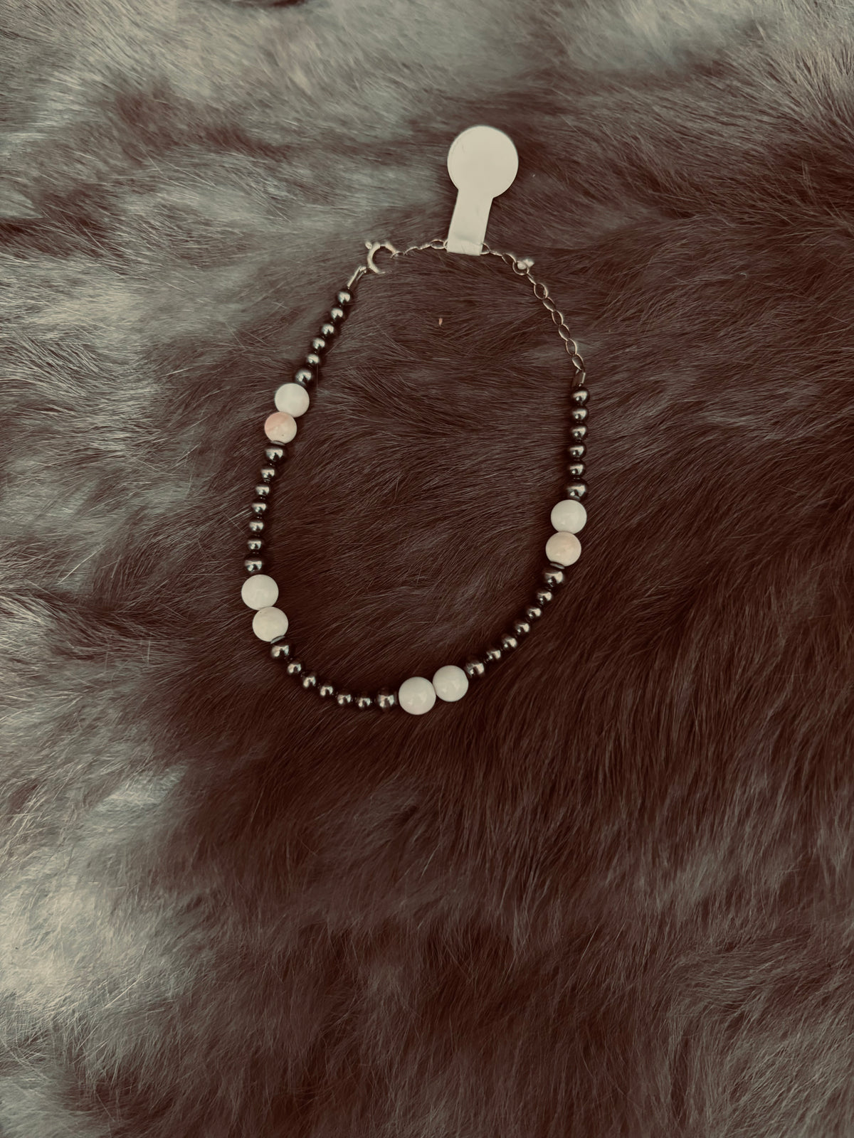 Pink conch w/Pearl Bracelet