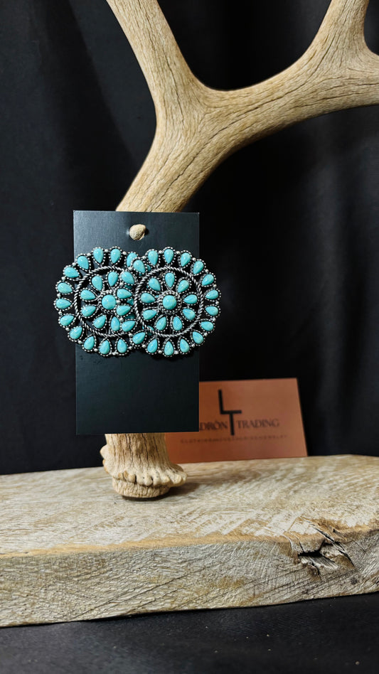 Turquoise stone flower concho