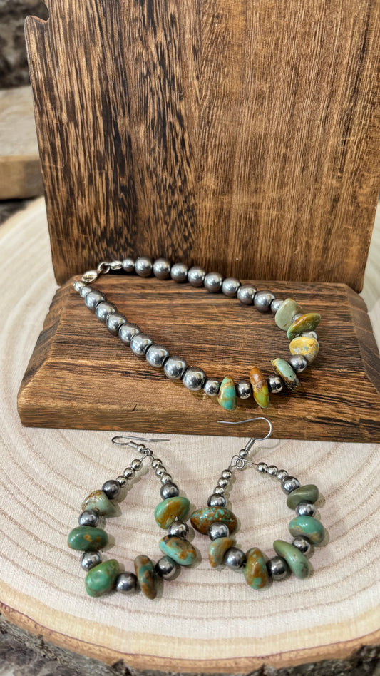 Earring and bracelet set
