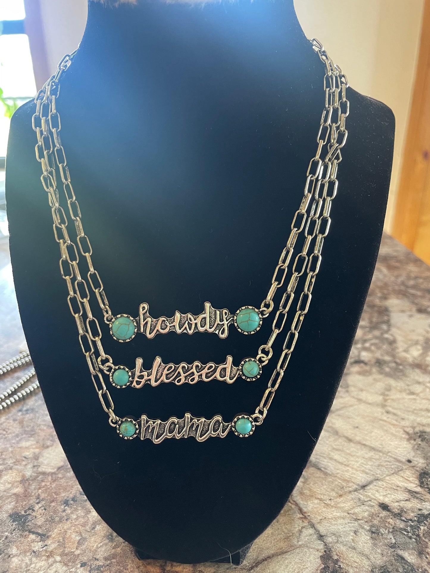 Turquoise woman necklace