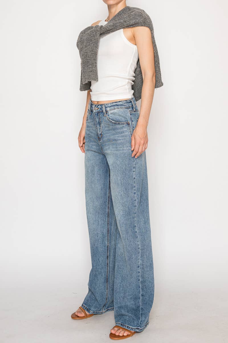 90's Straight Jeans