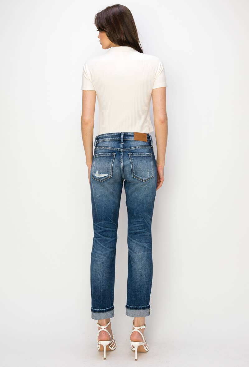 MID RISE BOYFRIEND JEANS