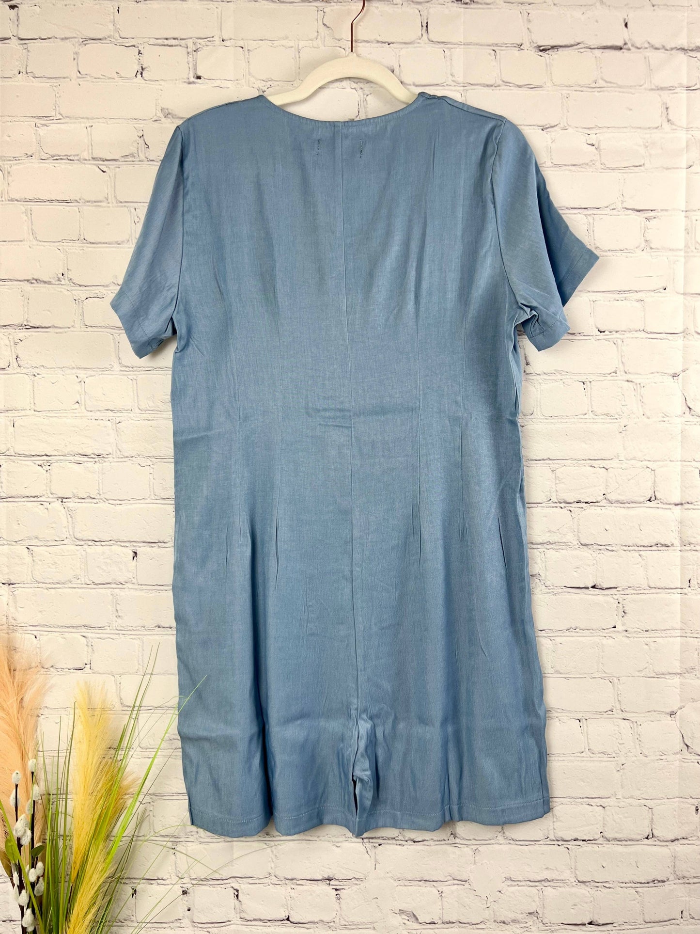 V-NECK ROMPER